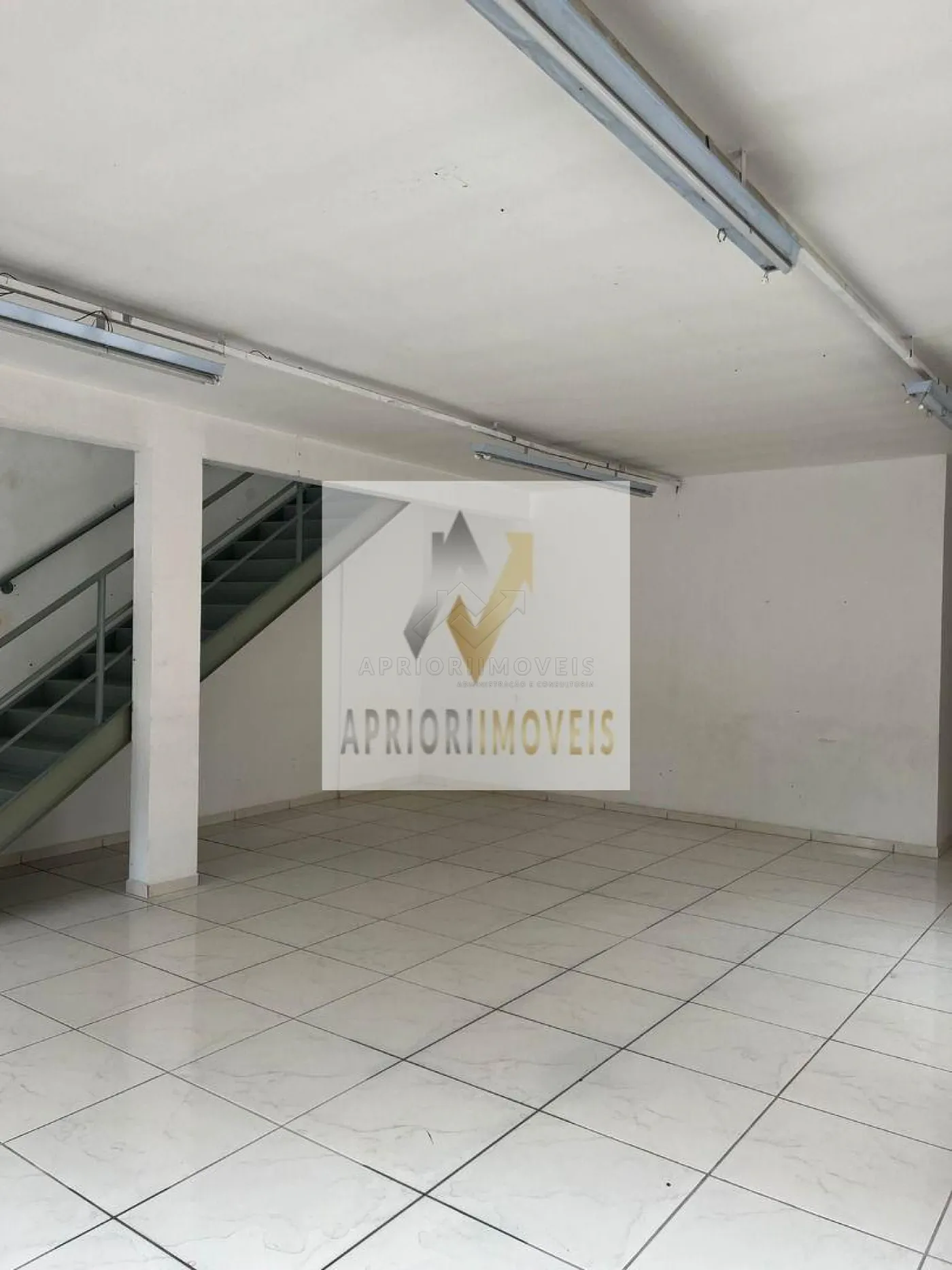 Alugar Comercial / Galp&atilde;o em Mau&aacute; R$ 45.000,00 - Foto 3