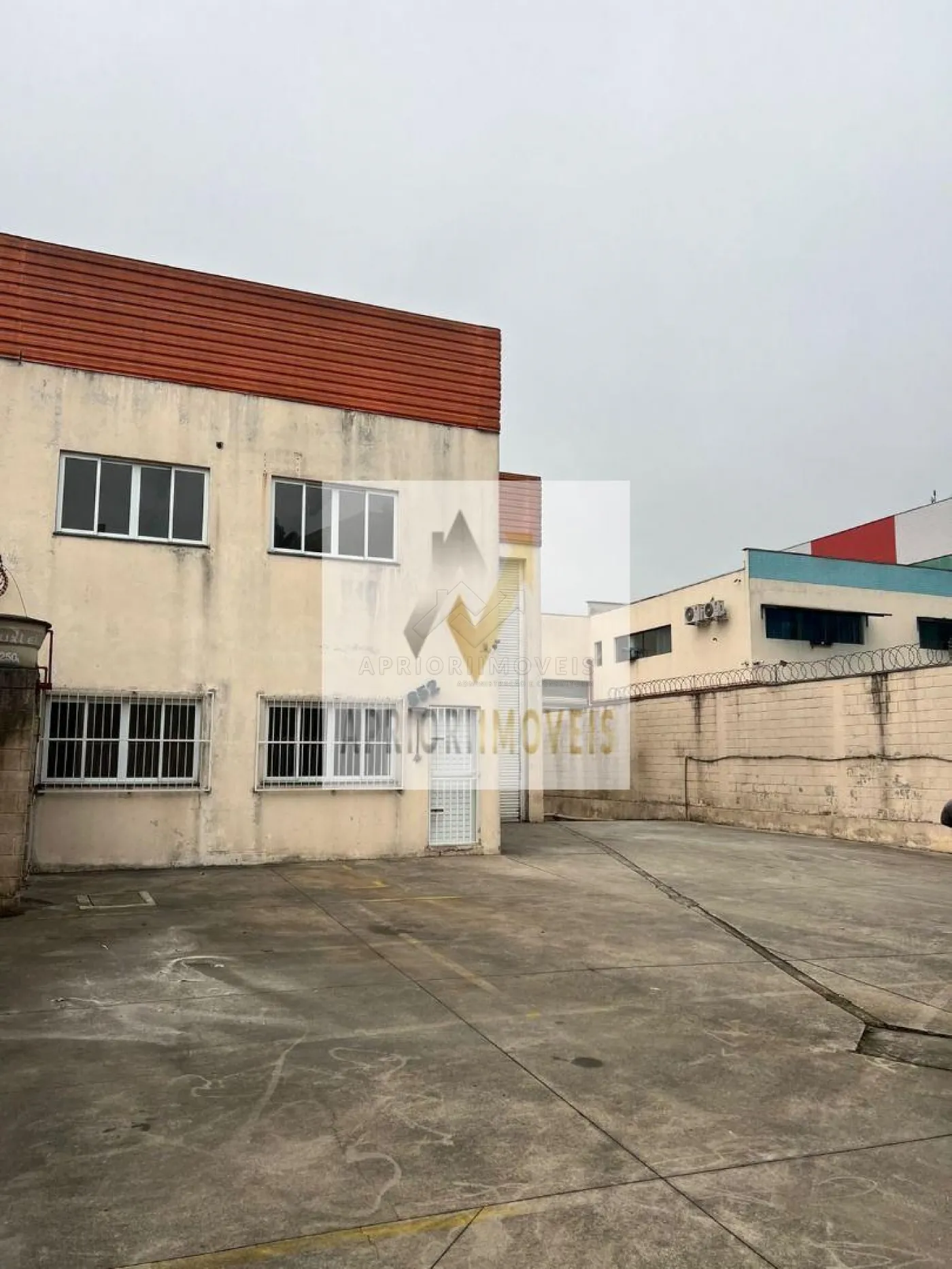 Alugar Comercial / Galp&atilde;o em Mau&aacute; R$ 45.000,00 - Foto 8