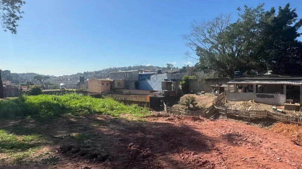 Comprar Comercial / Terreno em Mau&aacute; R$ 4.847.430,00 - Foto 2