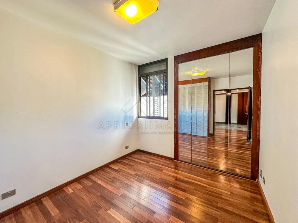 Alugar Apartamento / Apartamento em Santo Andr&eacute; R$ 3.700,00 - Foto 9