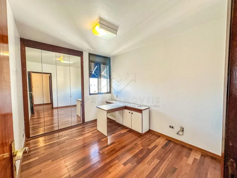 Alugar Apartamento / Apartamento em Santo Andr&eacute; R$ 3.700,00 - Foto 10