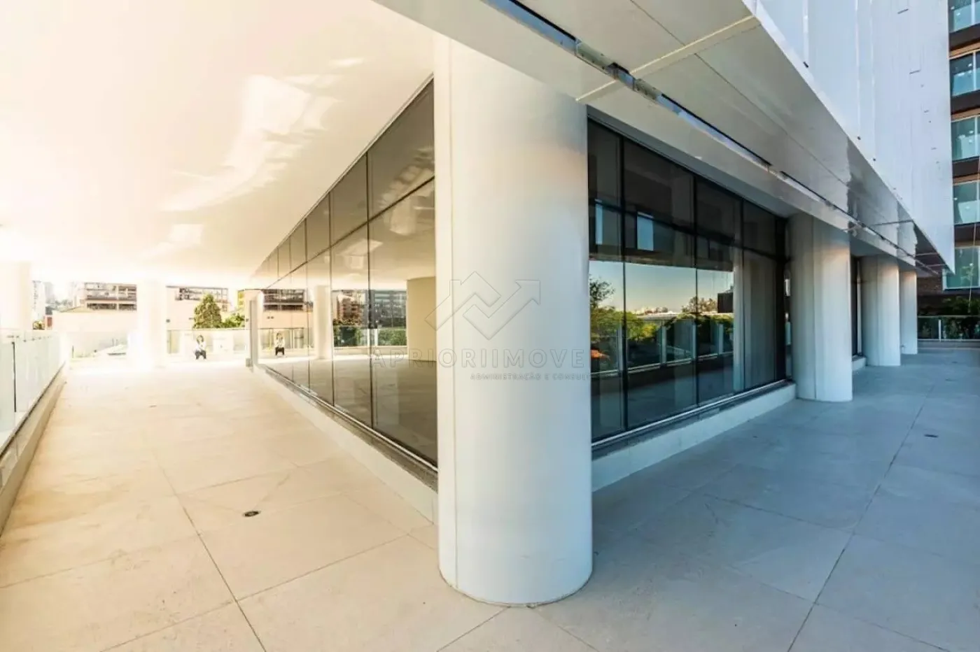 Alugar Comercial / Pr&eacute;dio em S&atilde;o Paulo R$ 557.271,00 - Foto 6