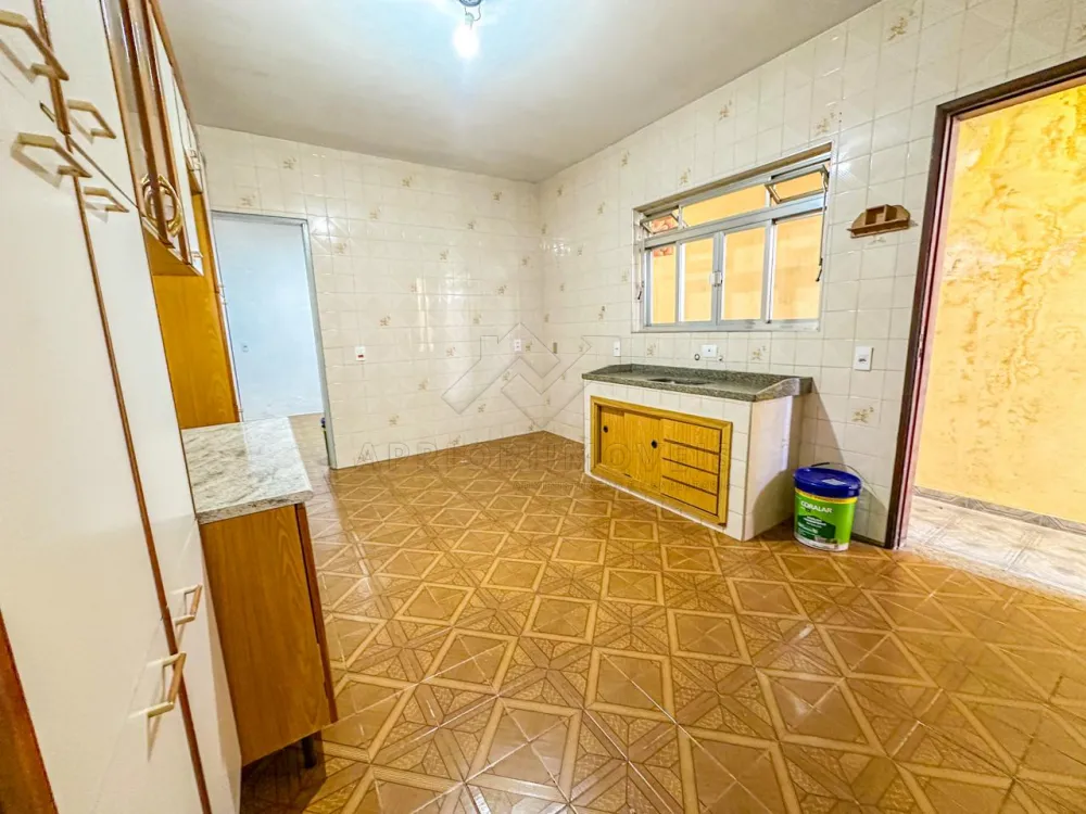 Alugar Casa / Sobrado em Santo Andr&eacute; R$ 2.200,00 - Foto 5