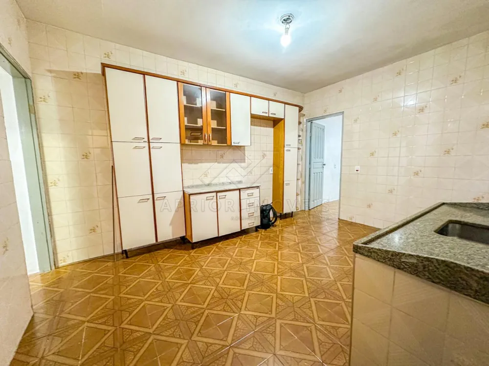 Alugar Casa / Sobrado em Santo Andr&eacute; R$ 2.200,00 - Foto 6