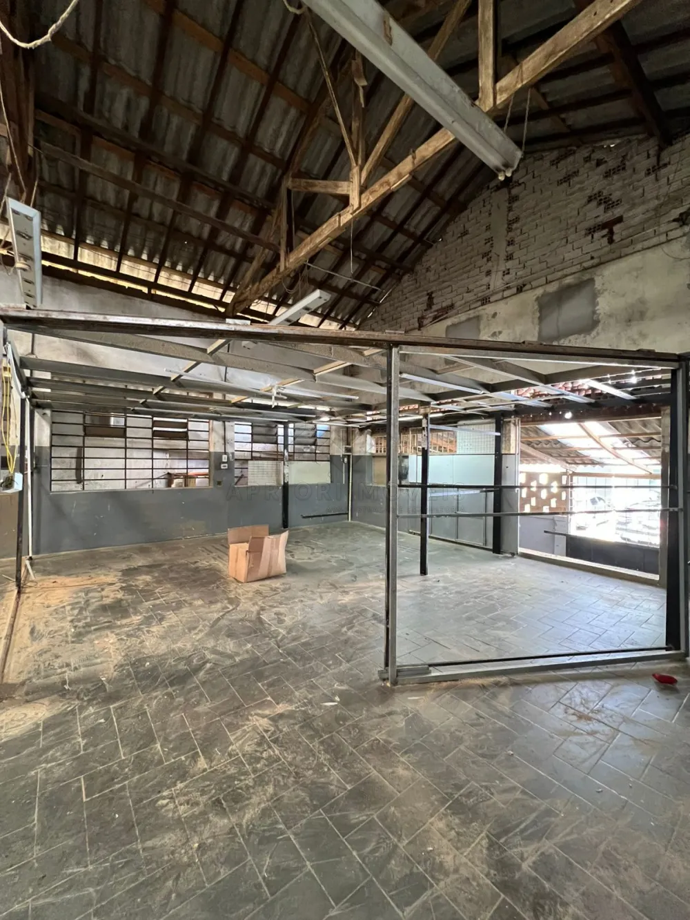 Alugar Comercial / Galp&atilde;o em S&atilde;o Bernardo do Campo R$ 6.000,00 - Foto 3