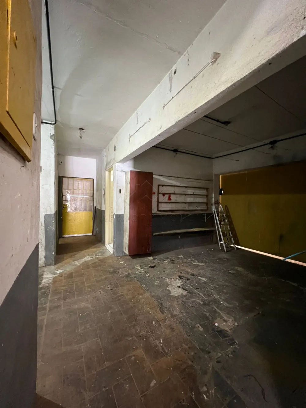 Alugar Comercial / Galp&atilde;o em S&atilde;o Bernardo do Campo R$ 6.000,00 - Foto 9