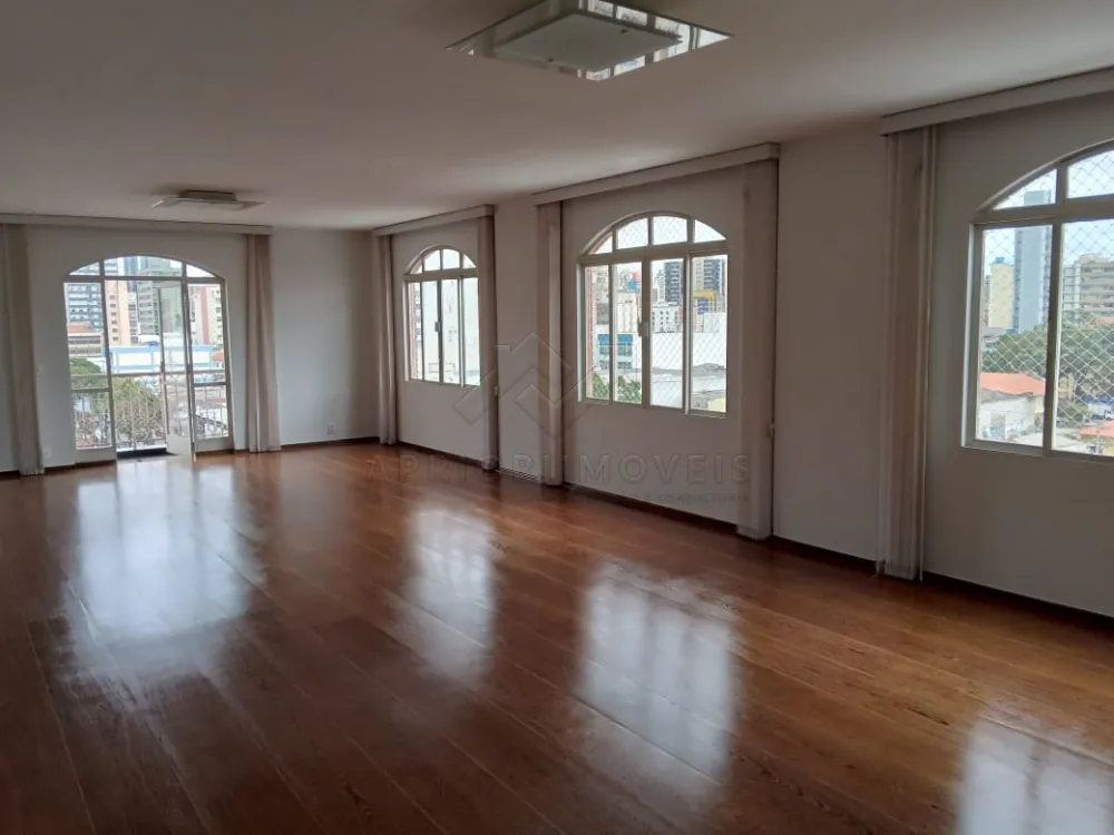 Alugar Apartamento / Apartamento em Santo Andr&eacute; R$ 5.400,00 - Foto 2