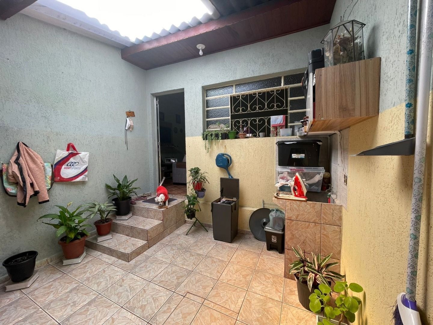 Alugar Casa / Sobrado em Santo Andr&eacute; R$ 1.100,00 - Foto 1