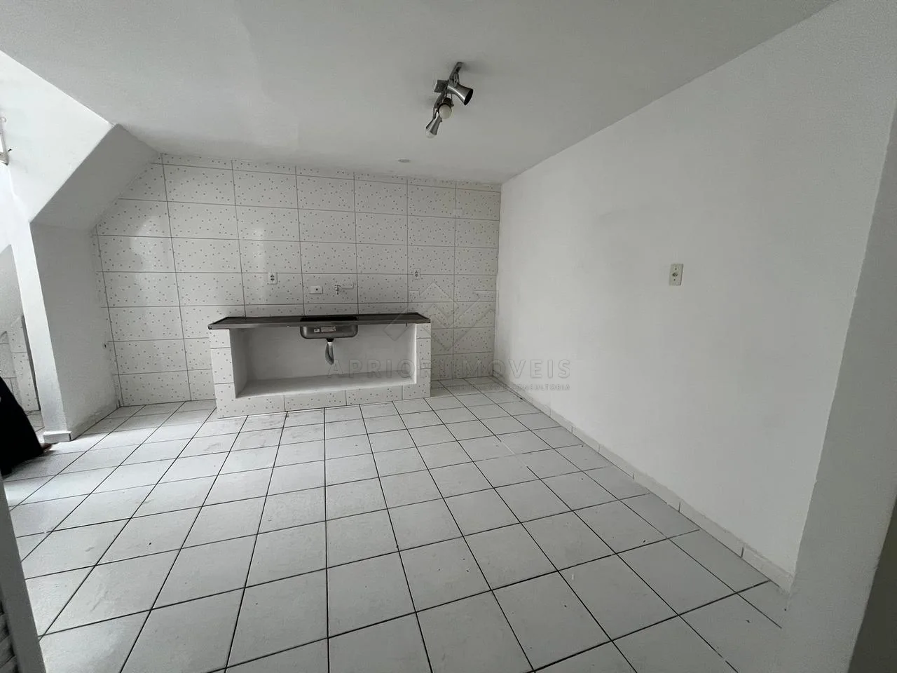 Alugar Casa / Sobrado em Santo Andr&eacute; R$ 2.400,00 - Foto 2