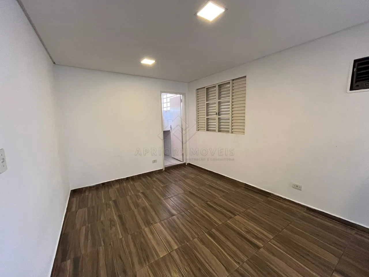 Alugar Casa / Sobrado em Santo Andr&eacute; R$ 2.400,00 - Foto 5