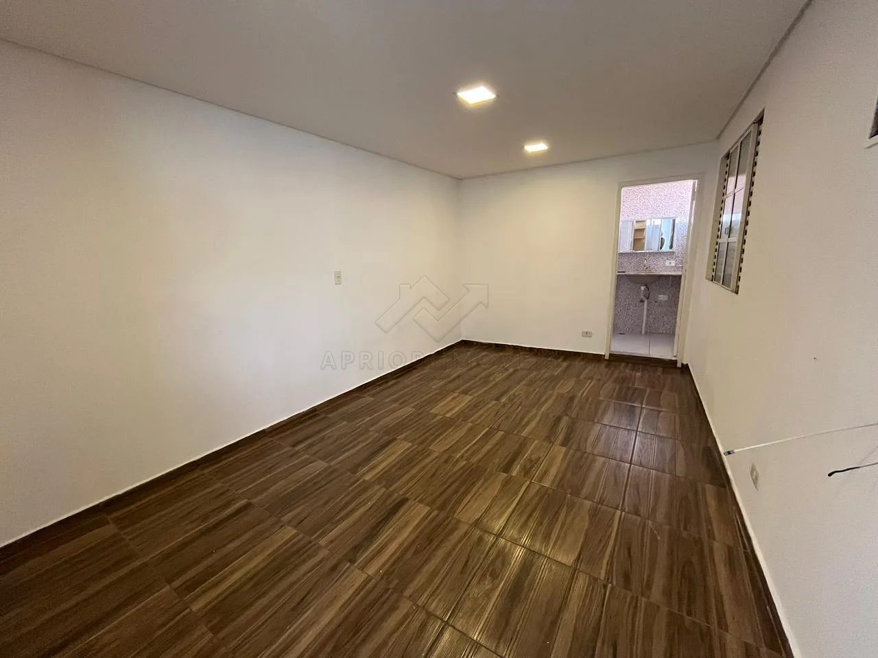 Alugar Casa / Sobrado em Santo Andr&eacute; R$ 2.400,00 - Foto 6