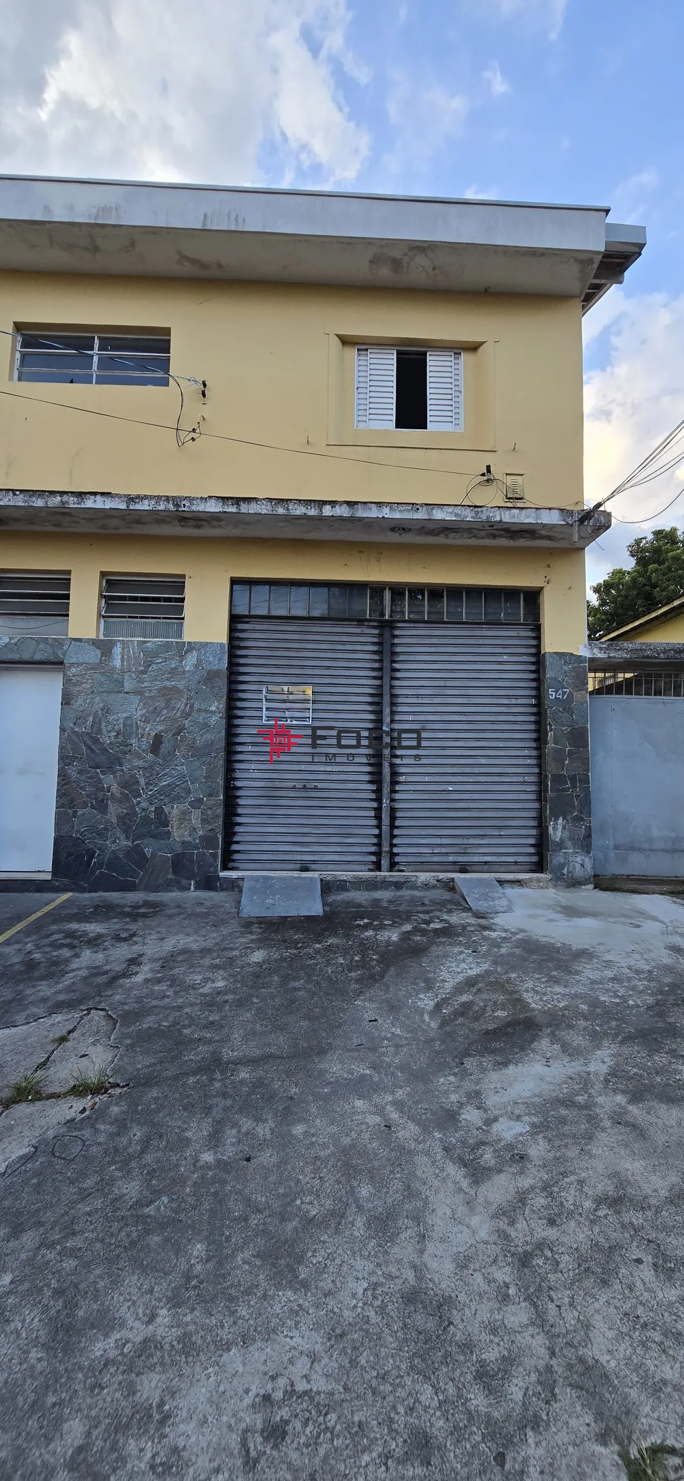 Alugar Comercial / Ponto Comercial em S&atilde;o Jos&eacute; dos Campos R$ 2.300,00 - Foto 13