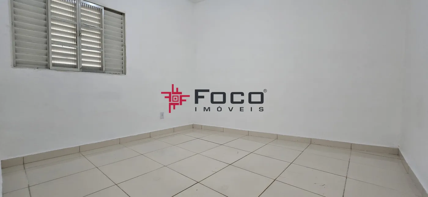 Alugar Casa / Padr&atilde;o em S&atilde;o Jos&eacute; dos Campos R$ 1.700,00 - Foto 8