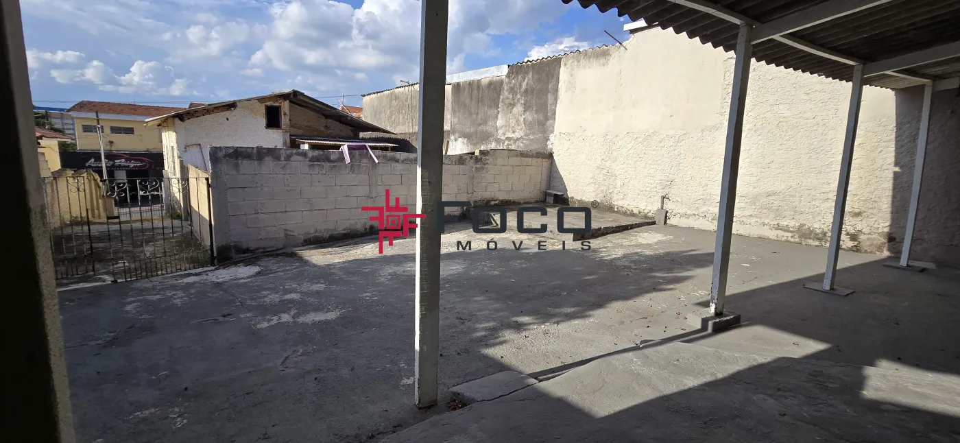 Alugar Casa / Padr&atilde;o em S&atilde;o Jos&eacute; dos Campos R$ 1.700,00 - Foto 15