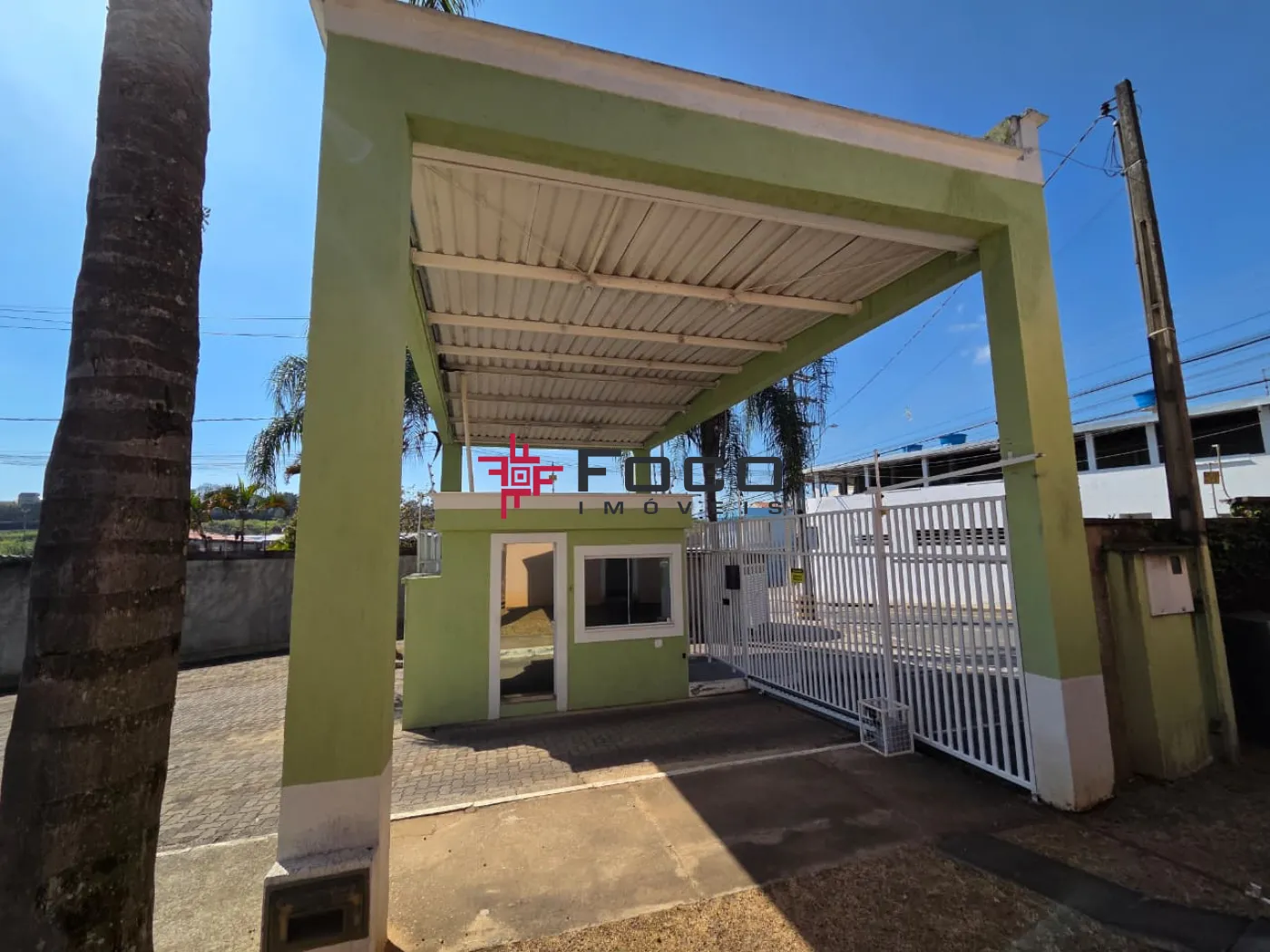 Alugar Casa / Condom&iacute;nio em S&atilde;o Jos&eacute; dos Campos R$ 2.200,00 - Foto 11