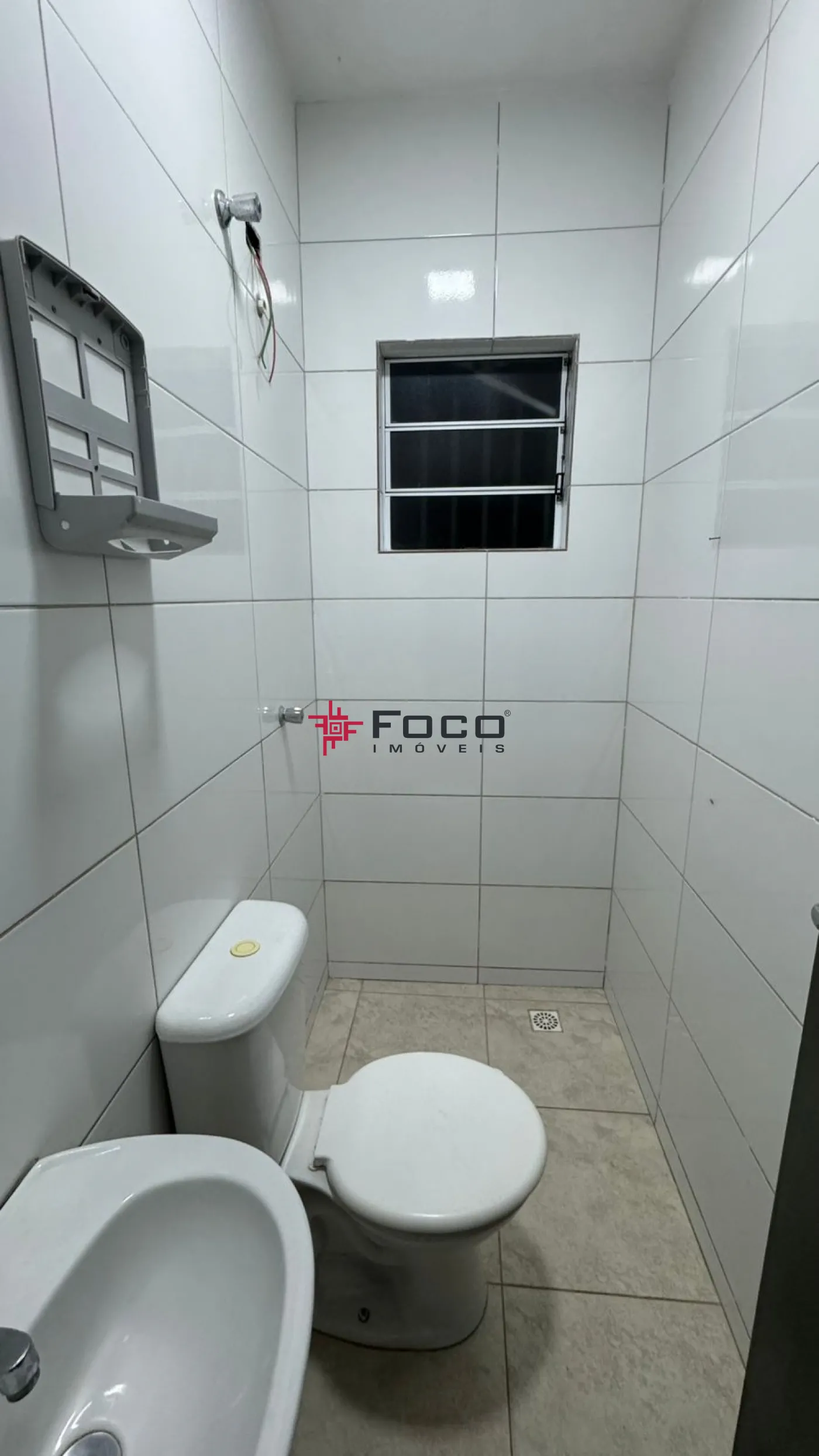 Alugar Comercial / Galp&atilde;o em S&atilde;o Jos&eacute; dos Campos R$ 6.500,00 - Foto 3