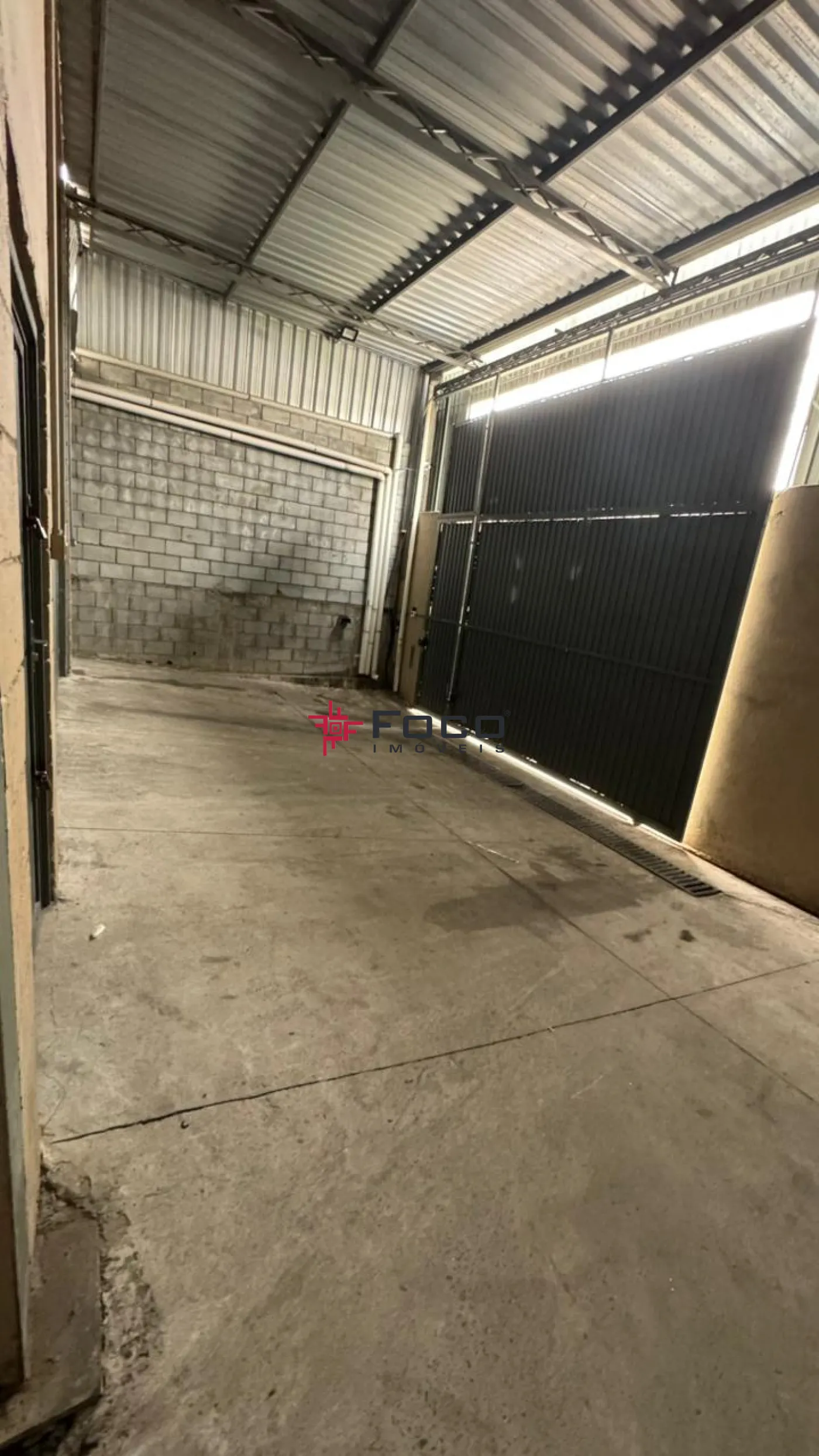 Alugar Comercial / Galp&atilde;o em S&atilde;o Jos&eacute; dos Campos R$ 6.500,00 - Foto 7