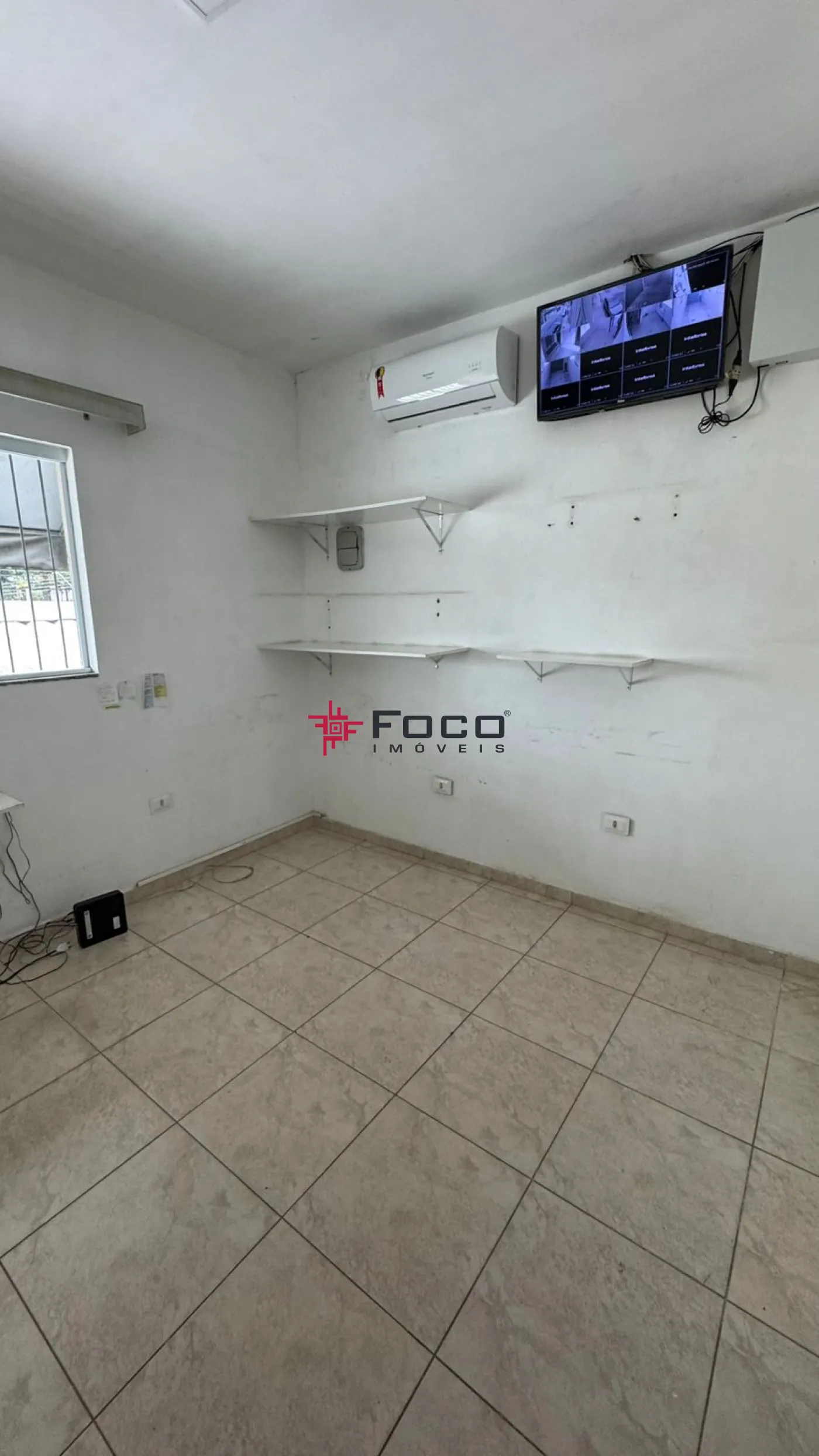 Alugar Comercial / Galp&atilde;o em S&atilde;o Jos&eacute; dos Campos R$ 6.500,00 - Foto 8