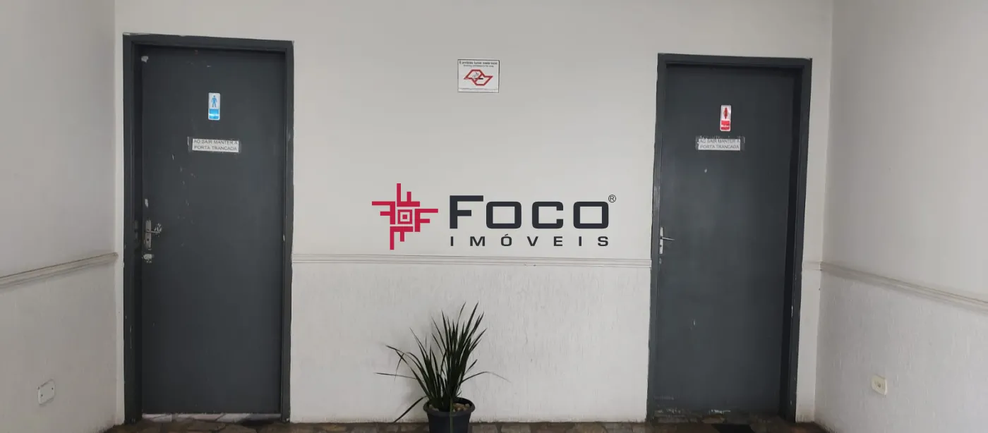 Alugar Comercial / Sala Comercial em S&atilde;o Jos&eacute; dos Campos R$ 700,00 - Foto 1