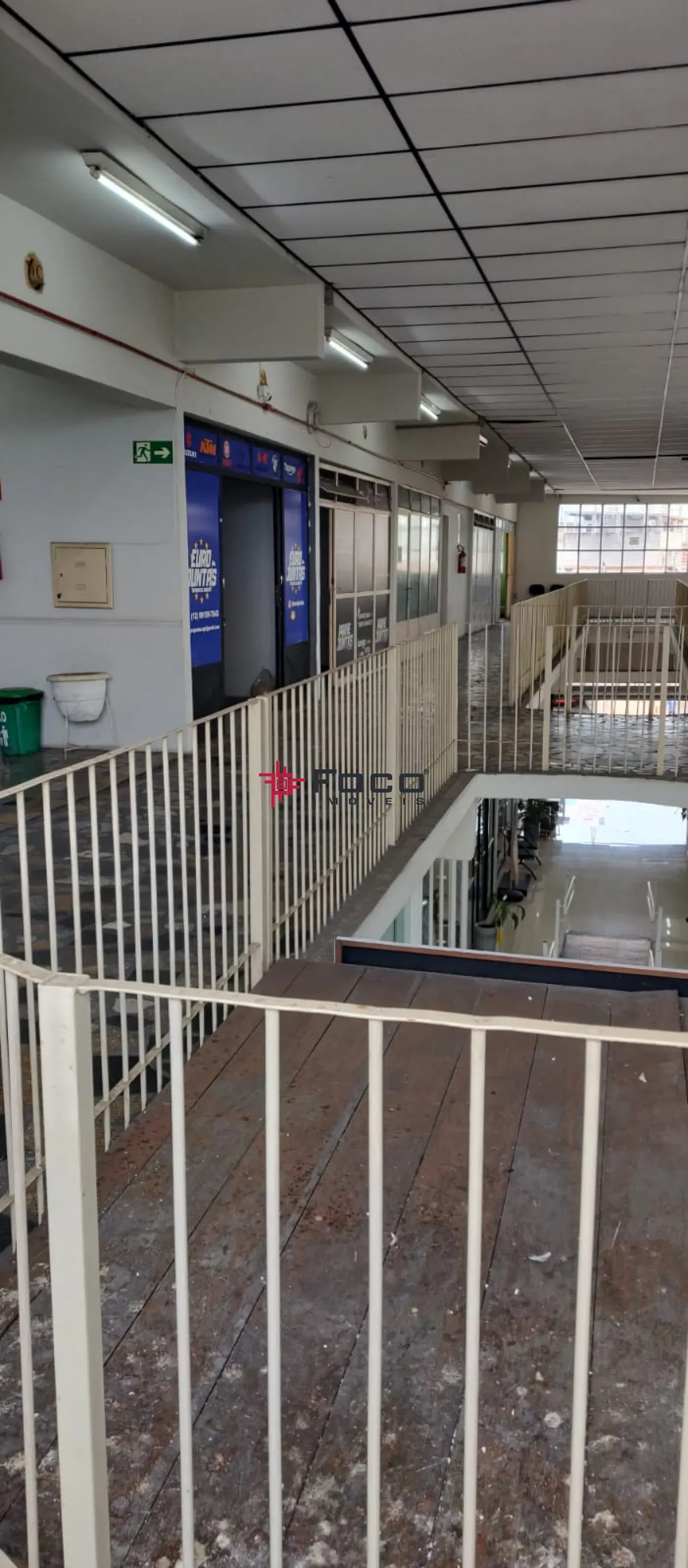 Alugar Comercial / Sala Comercial em S&atilde;o Jos&eacute; dos Campos R$ 700,00 - Foto 6