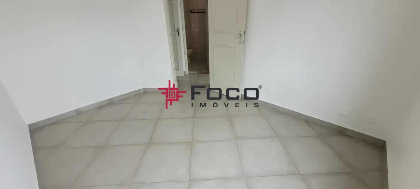 Alugar Apartamento / Padr&atilde;o em S&atilde;o Jos&eacute; dos Campos R$ 1.700,00 - Foto 6