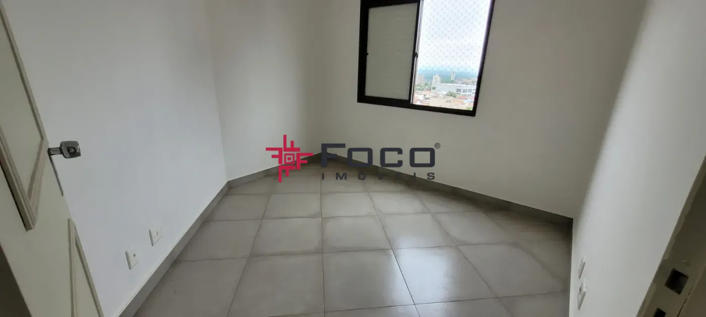 Alugar Apartamento / Padr&atilde;o em S&atilde;o Jos&eacute; dos Campos R$ 1.700,00 - Foto 8