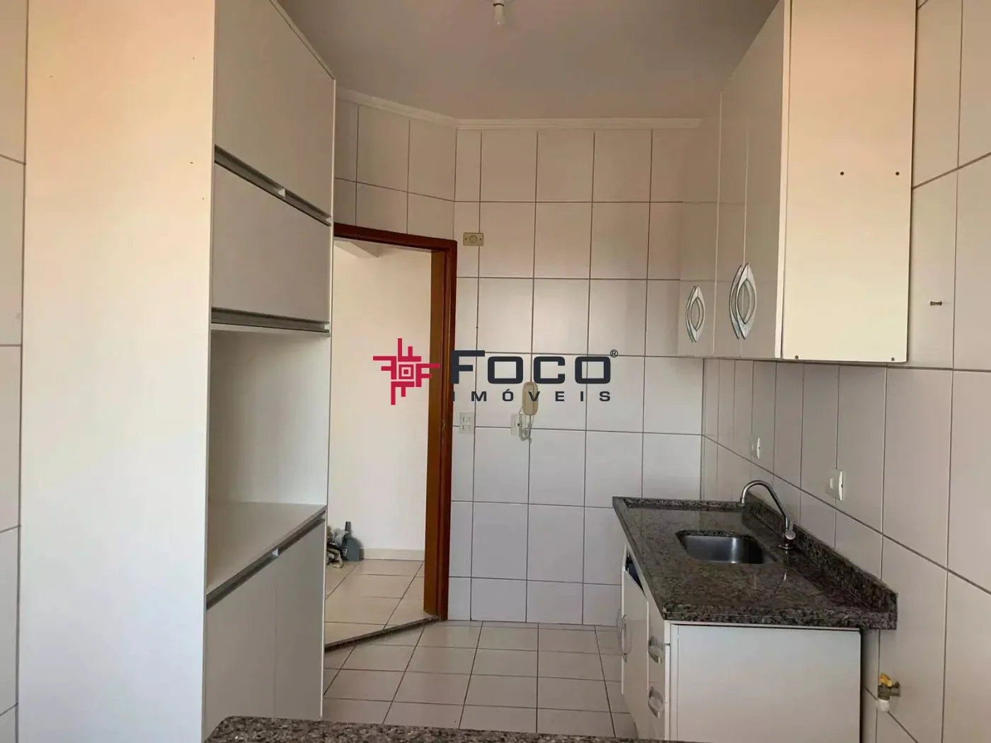 Alugar Apartamento / Padr&atilde;o em S&atilde;o Jos&eacute; dos Campos R$ 2.800,00 - Foto 6
