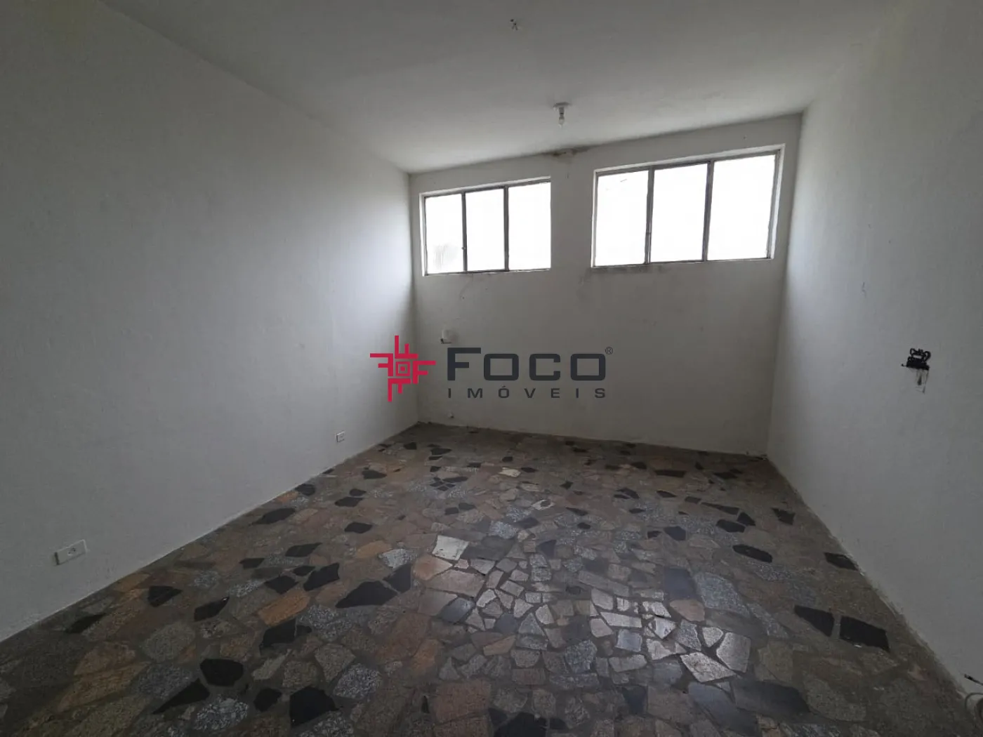 Alugar Comercial / Sala Comercial em S&atilde;o Jos&eacute; dos Campos R$ 600,00 - Foto 21