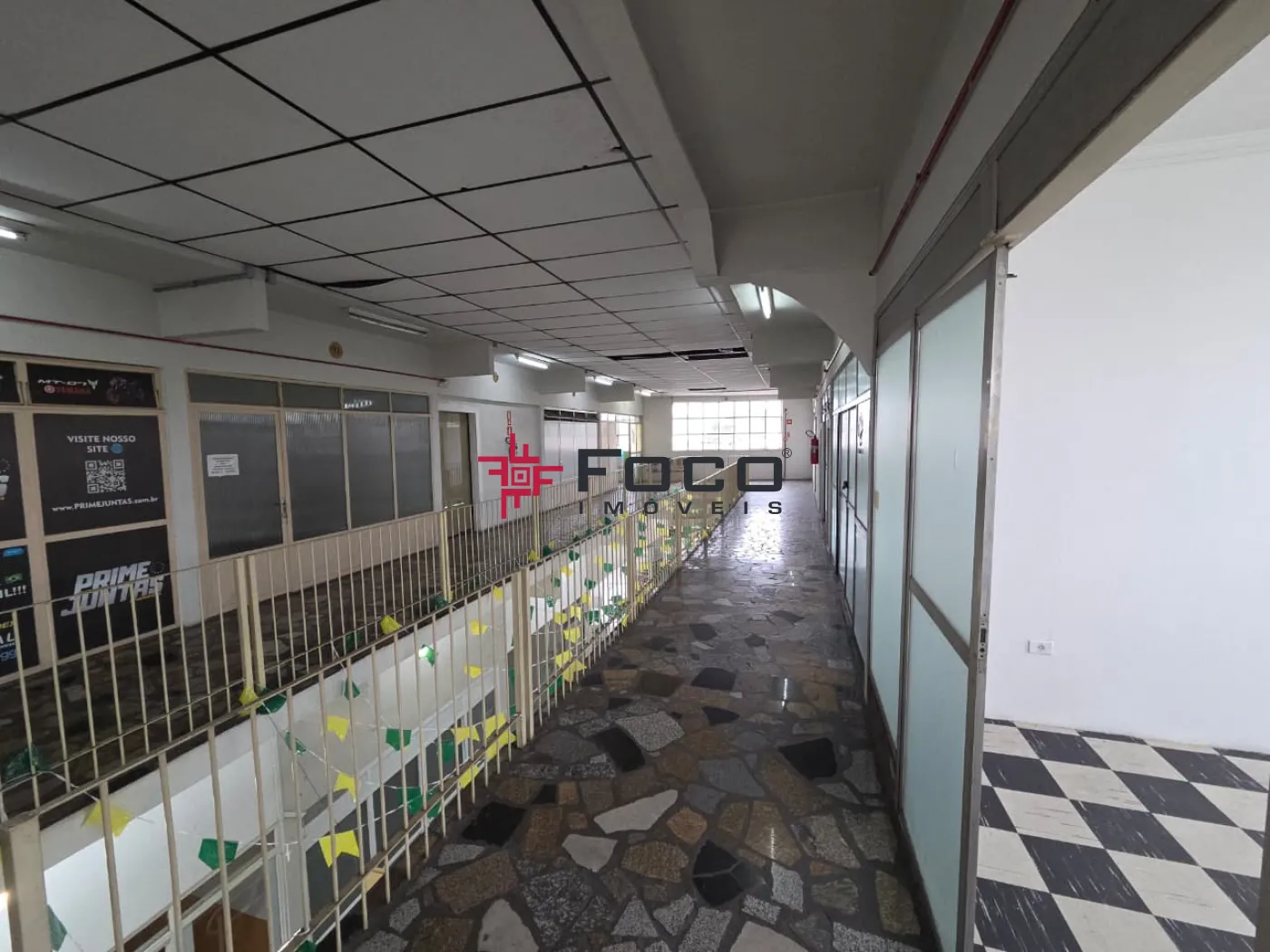 Alugar Comercial / Sala Comercial em S&atilde;o Jos&eacute; dos Campos R$ 600,00 - Foto 22