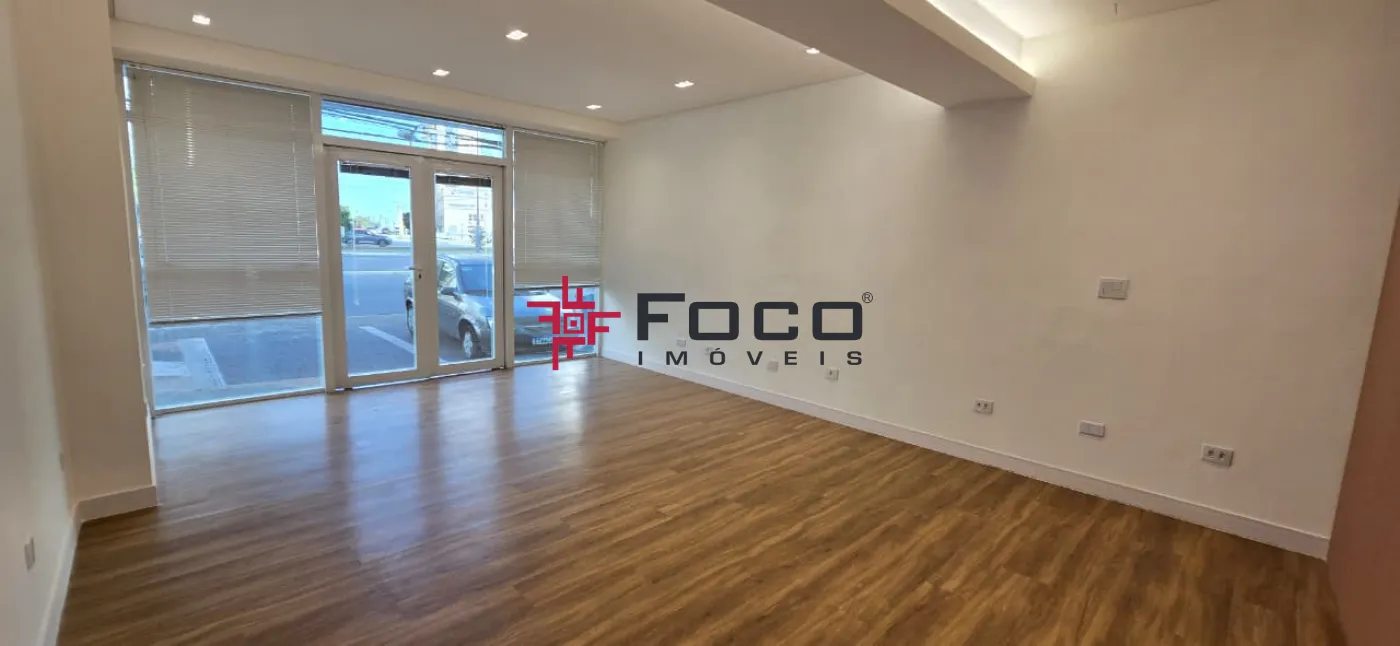 Alugar Comercial / Loja em S&atilde;o Jos&eacute; dos Campos R$ 7.500,00 - Foto 6