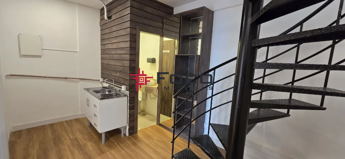 Alugar Comercial / Loja em S&atilde;o Jos&eacute; dos Campos R$ 7.500,00 - Foto 7