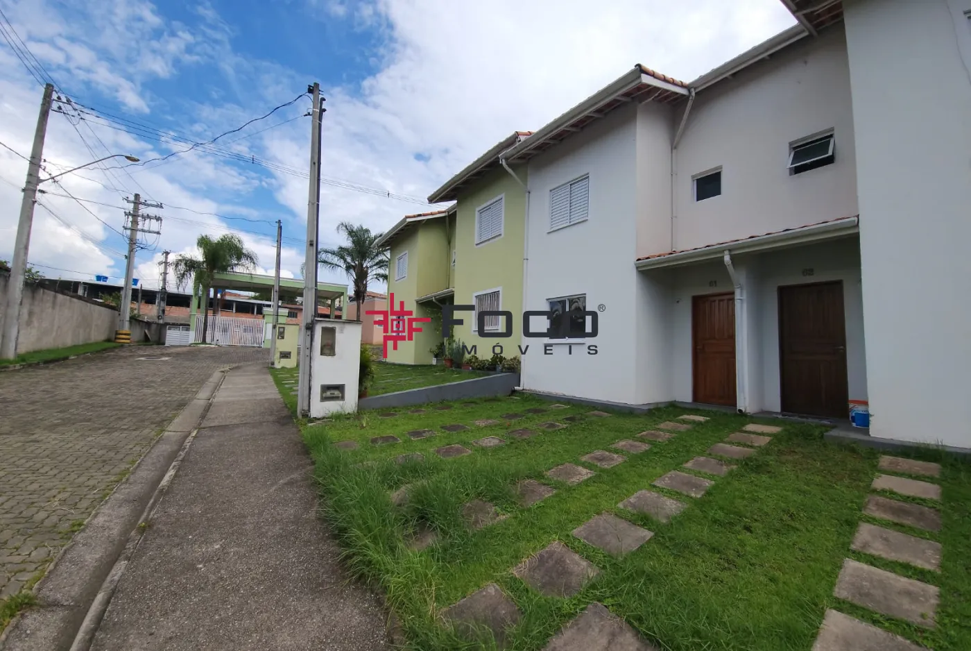 Alugar Casa / Condom&iacute;nio em S&atilde;o Jos&eacute; dos Campos R$ 2.500,00 - Foto 9