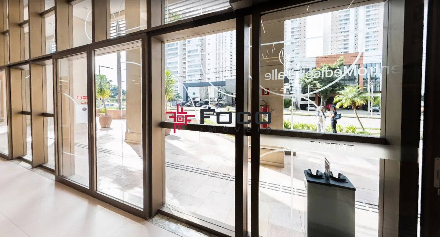 Alugar Comercial / Sal&atilde;o em Condom&iacute;nio em S&atilde;o Jos&eacute; dos Campos R$ 26.000,00 - Foto 2