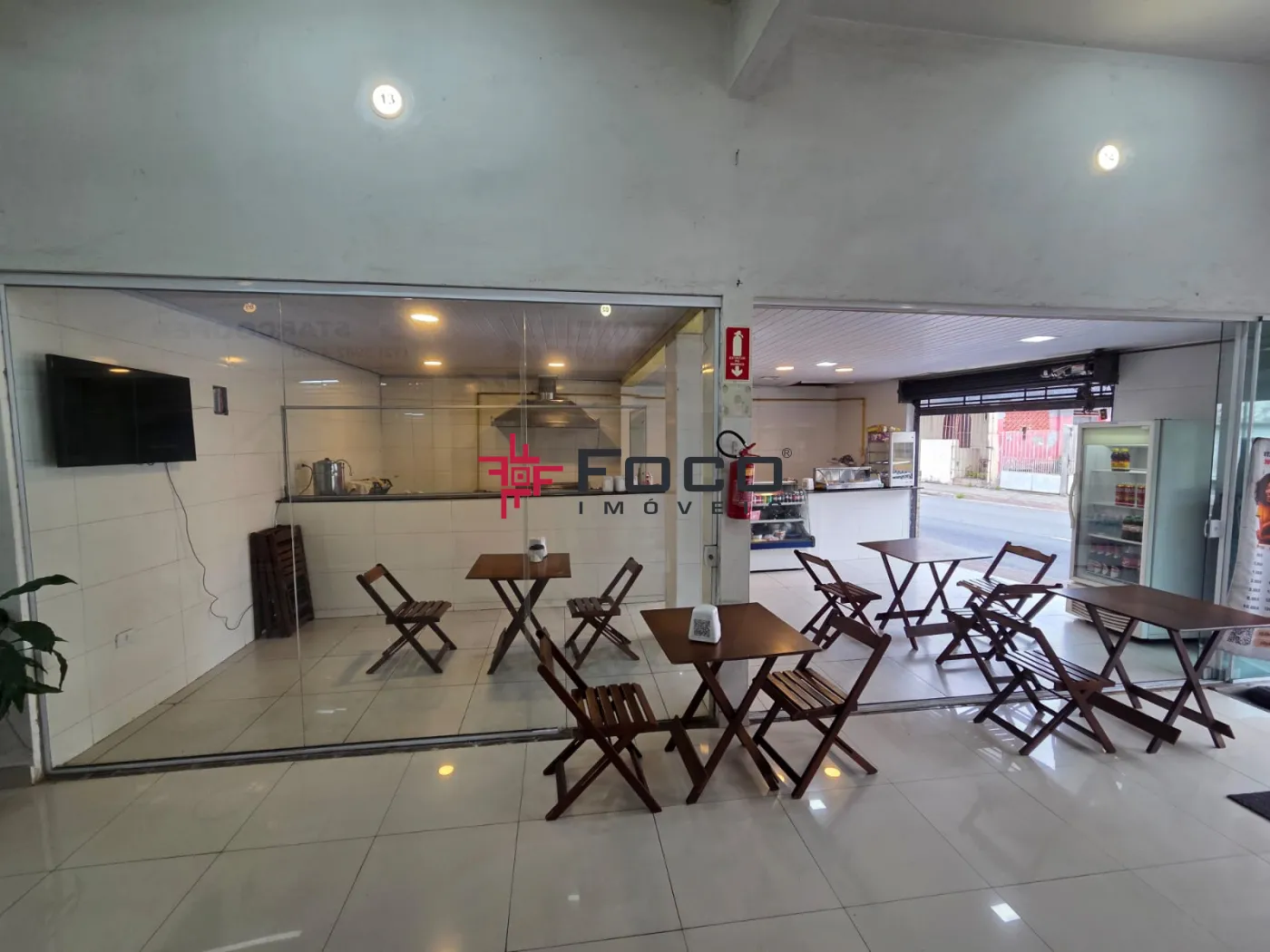 Alugar Comercial / Sala em S&atilde;o Jos&eacute; dos Campos R$ 3.000,00 - Foto 3