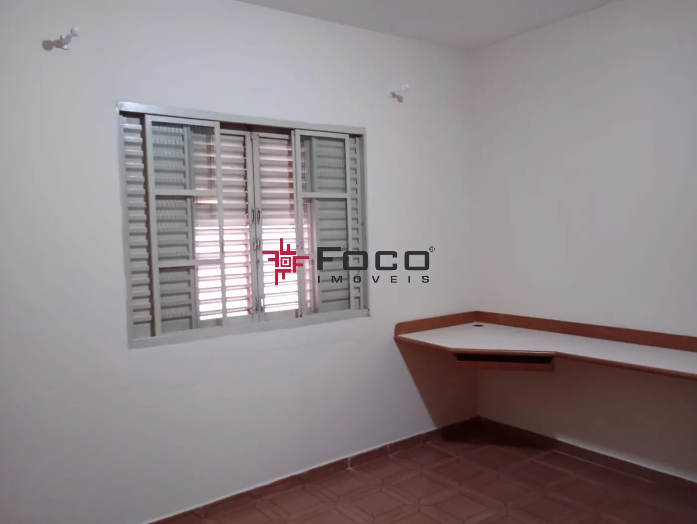 Alugar Casa / Padr&atilde;o em S&atilde;o Jos&eacute; dos Campos R$ 3.250,00 - Foto 9