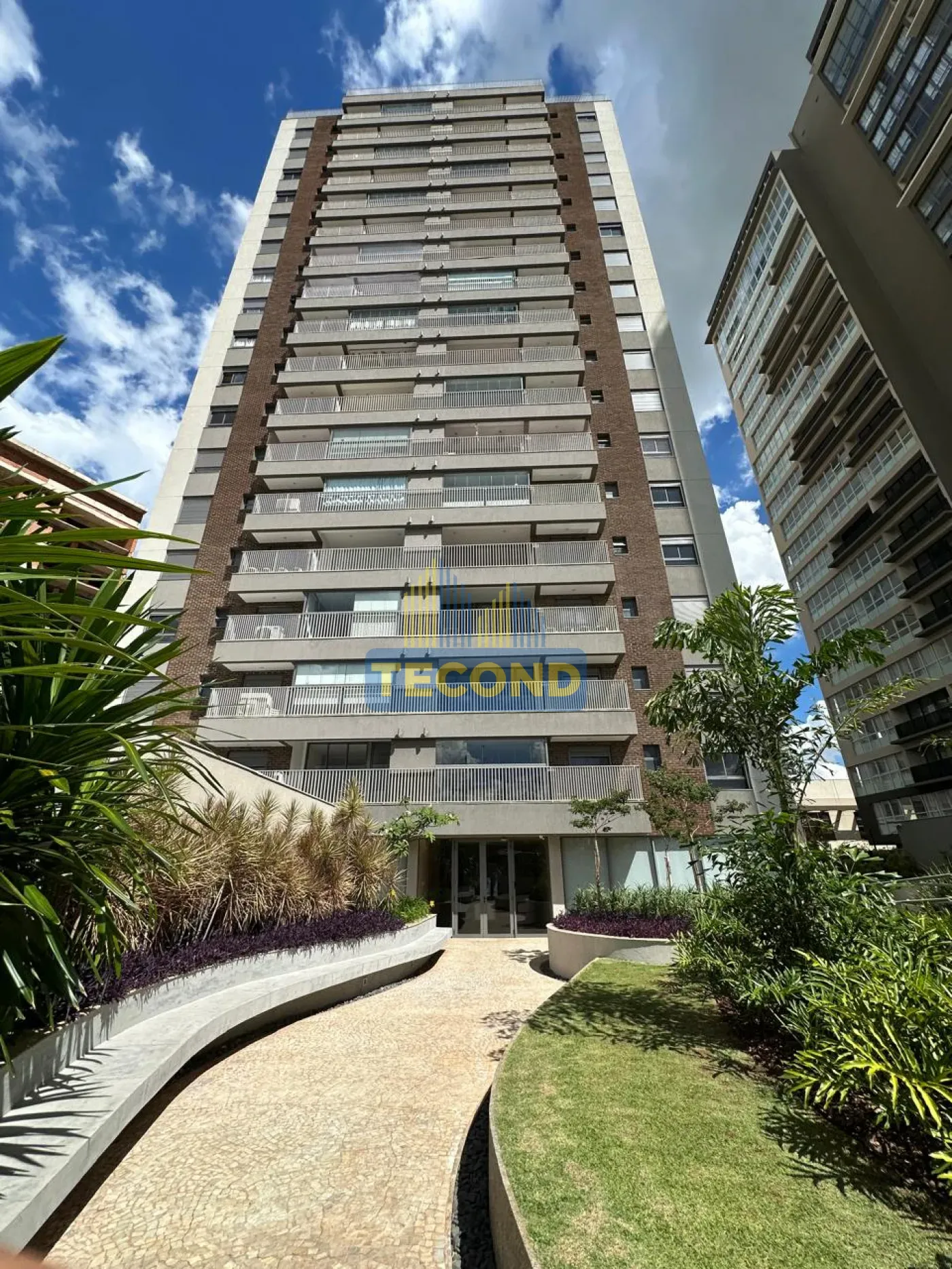 Alugar Apartamento / Padr&atilde;o em S&atilde;o Jos&eacute; do Rio Preto R$ 3.700,00 - Foto 2