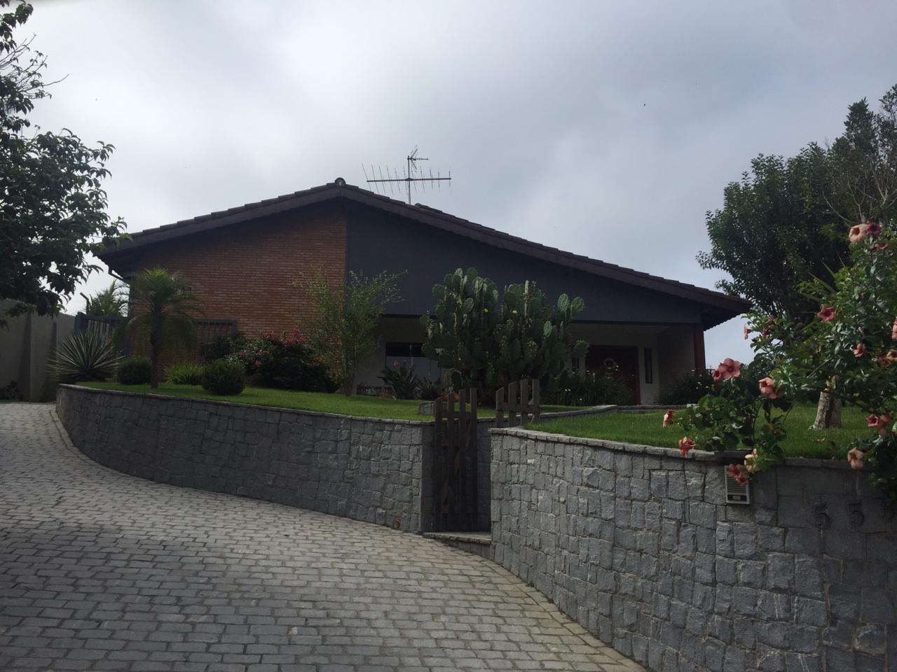 Comprar Casa / Sobrado em Aruj&aacute; R$ 3.000.000,00 - Foto 4