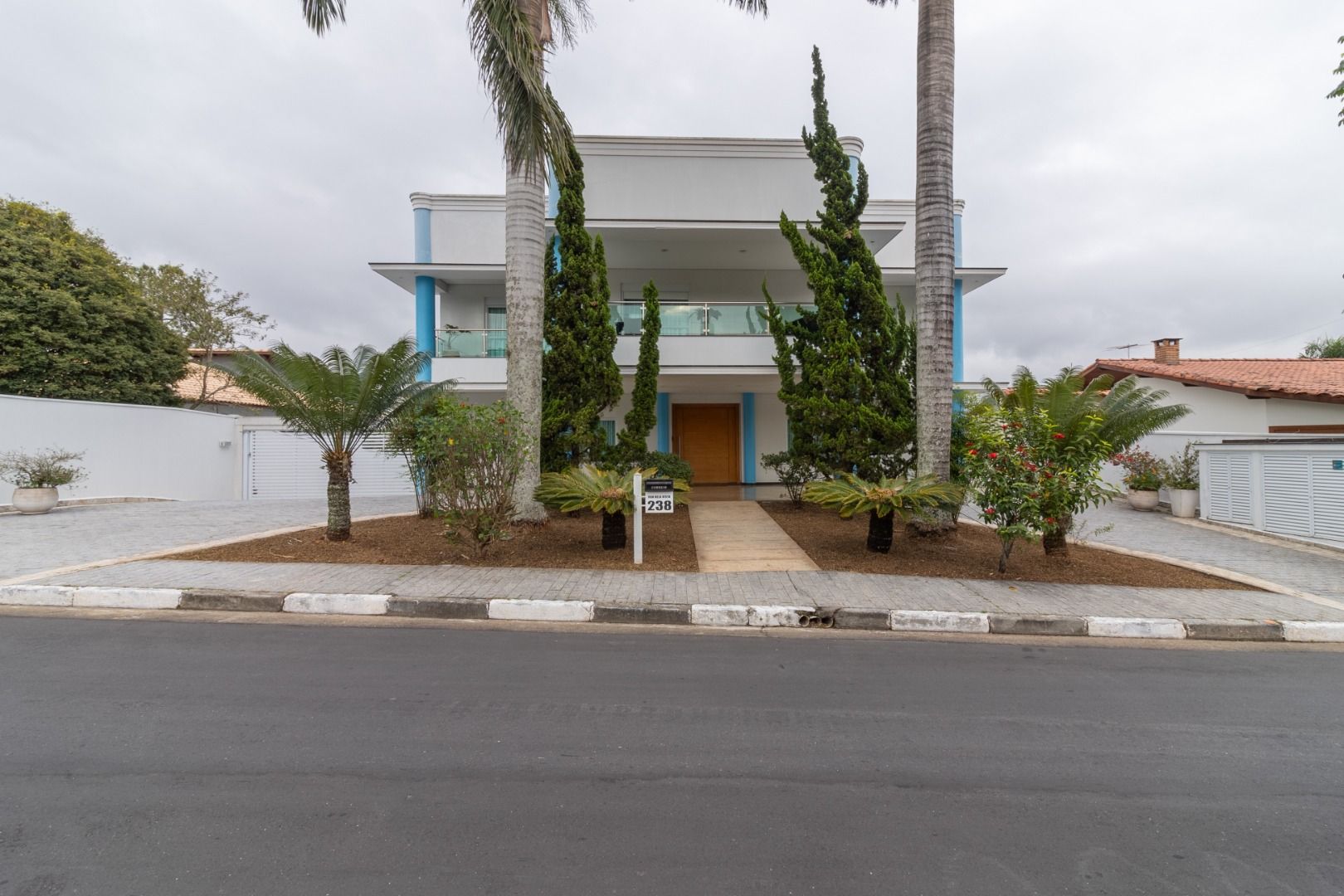 Comprar Casa / Sobrado em Aruj&aacute; R$ 4.500.000,00 - Foto 3