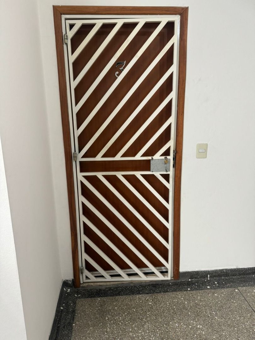 Alugar Comercial / Sala em S&atilde;o Paulo R$ 1.500,00 - Foto 2