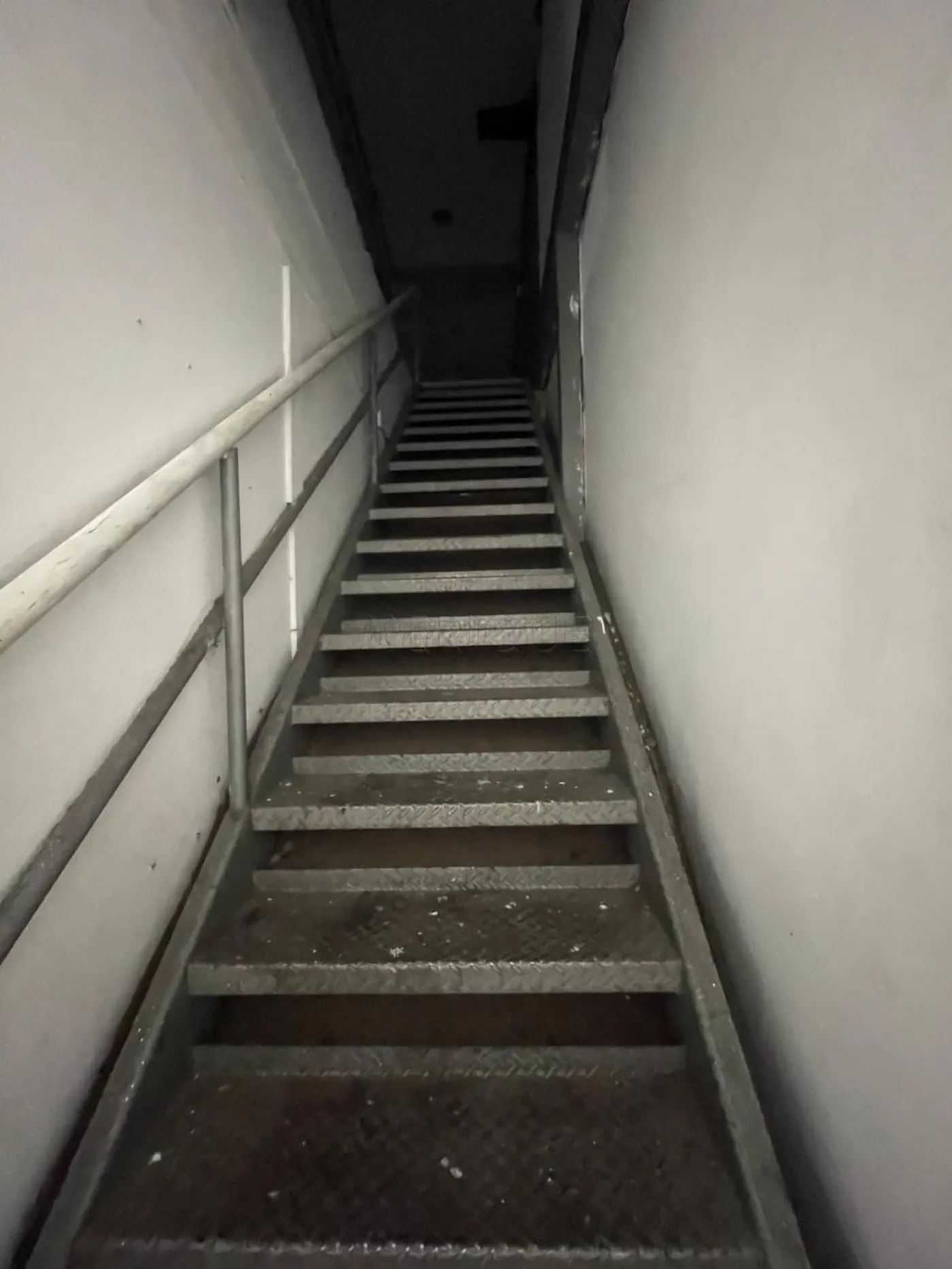 Alugar Comercial / Box em S&atilde;o Paulo R$ 6.000,00 - Foto 5