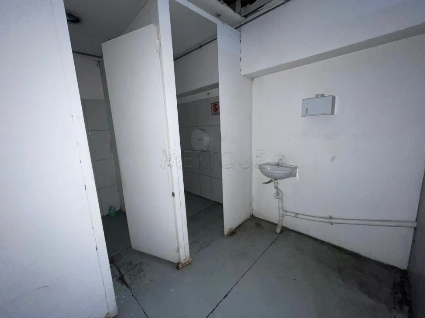 Alugar Comercial / Box em S&atilde;o Paulo R$ 6.000,00 - Foto 10