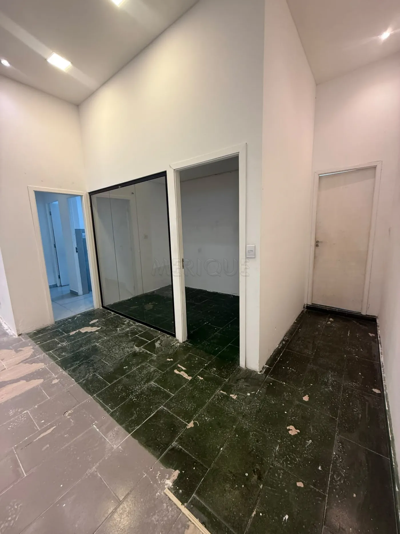 Alugar Comercial / Sal&atilde;o em S&atilde;o Paulo R$ 10.000,00 - Foto 6