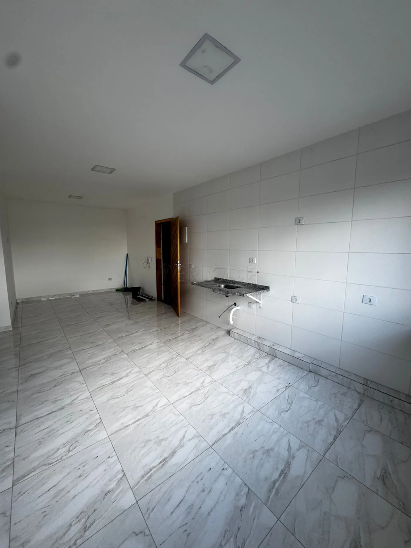 Alugar Apartamento / Sobreloja em S&atilde;o Paulo R$ 1.500,00 - Foto 5