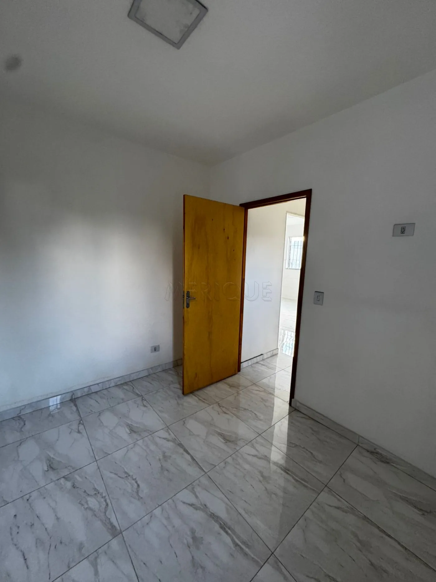 Alugar Apartamento / Sobreloja em S&atilde;o Paulo R$ 1.500,00 - Foto 8