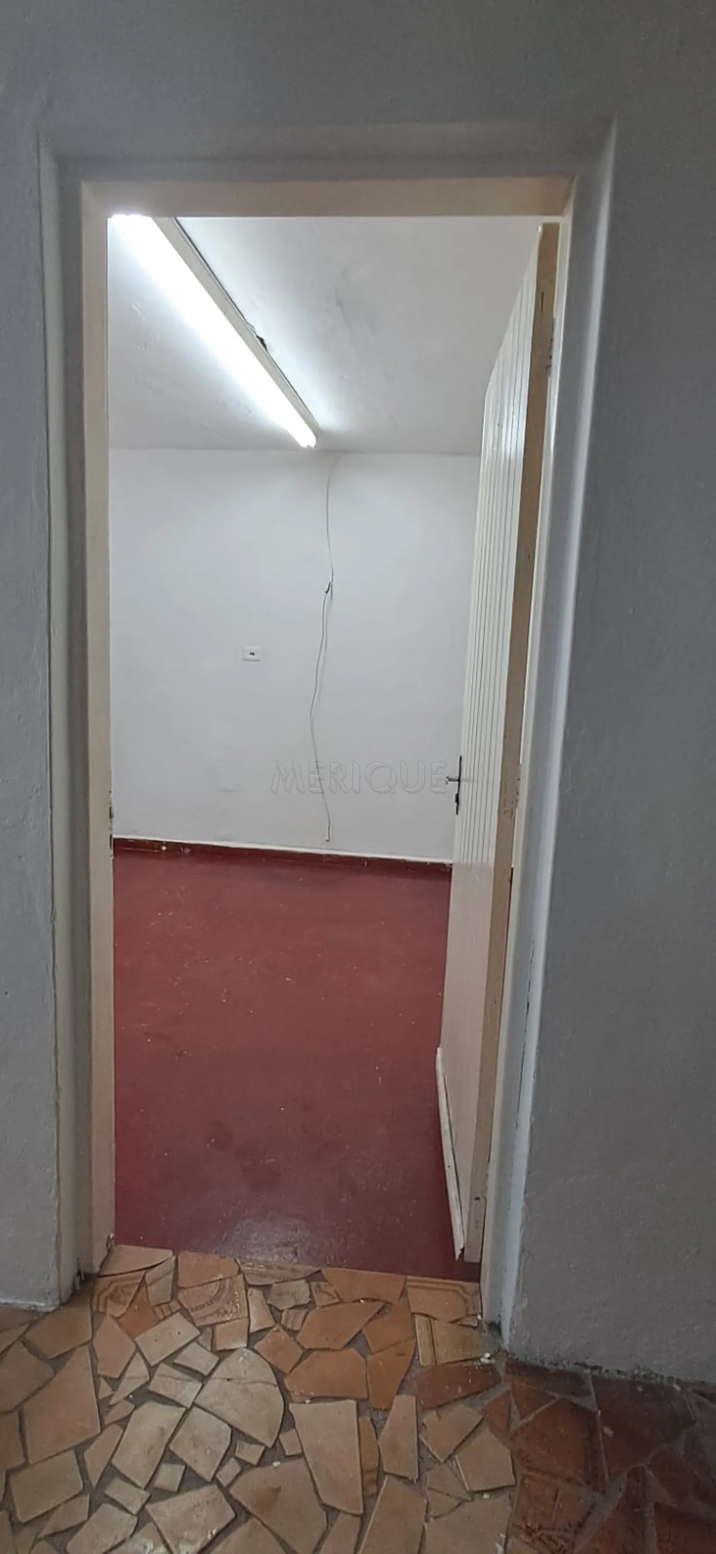 Alugar Comercial / Sala em S&atilde;o Paulo R$ 1.255,00 - Foto 4