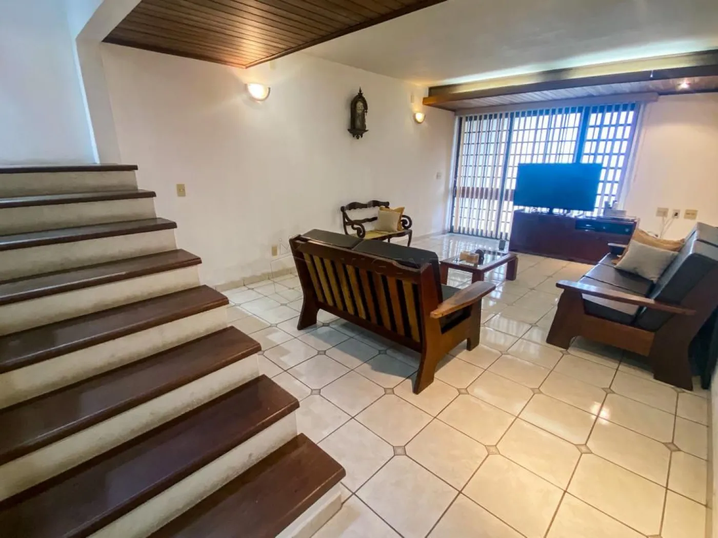 Comprar Casa / Padr&atilde;o fora condom&iacute;nio em Jundia&iacute; R$ 1.100.000,00 - Foto 4