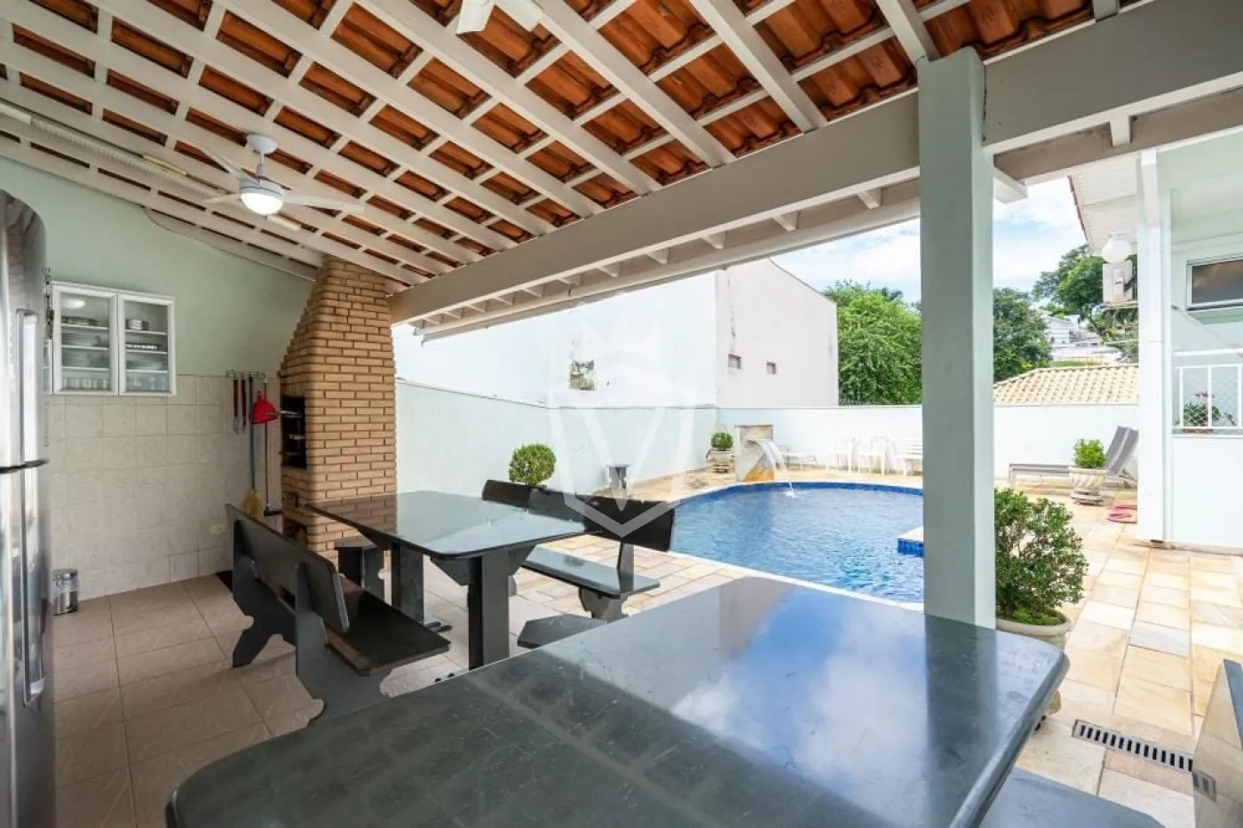 Comprar Casa / Padr&atilde;o fora condom&iacute;nio em Jundia&iacute; R$ 1.390.000,00 - Foto 2