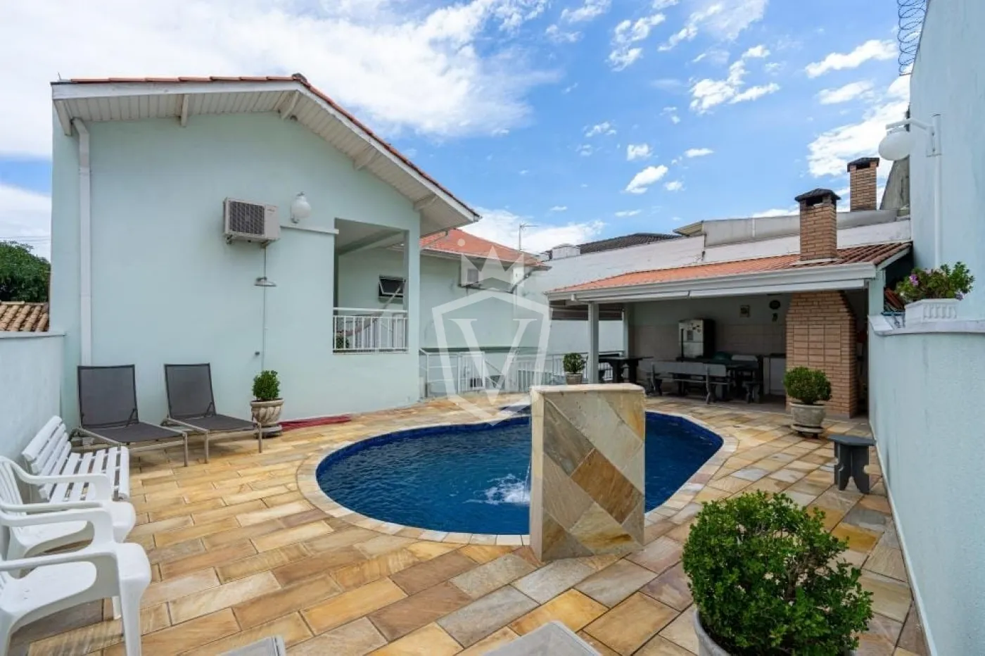 Comprar Casa / Padr&atilde;o fora condom&iacute;nio em Jundia&iacute; R$ 1.390.000,00 - Foto 3