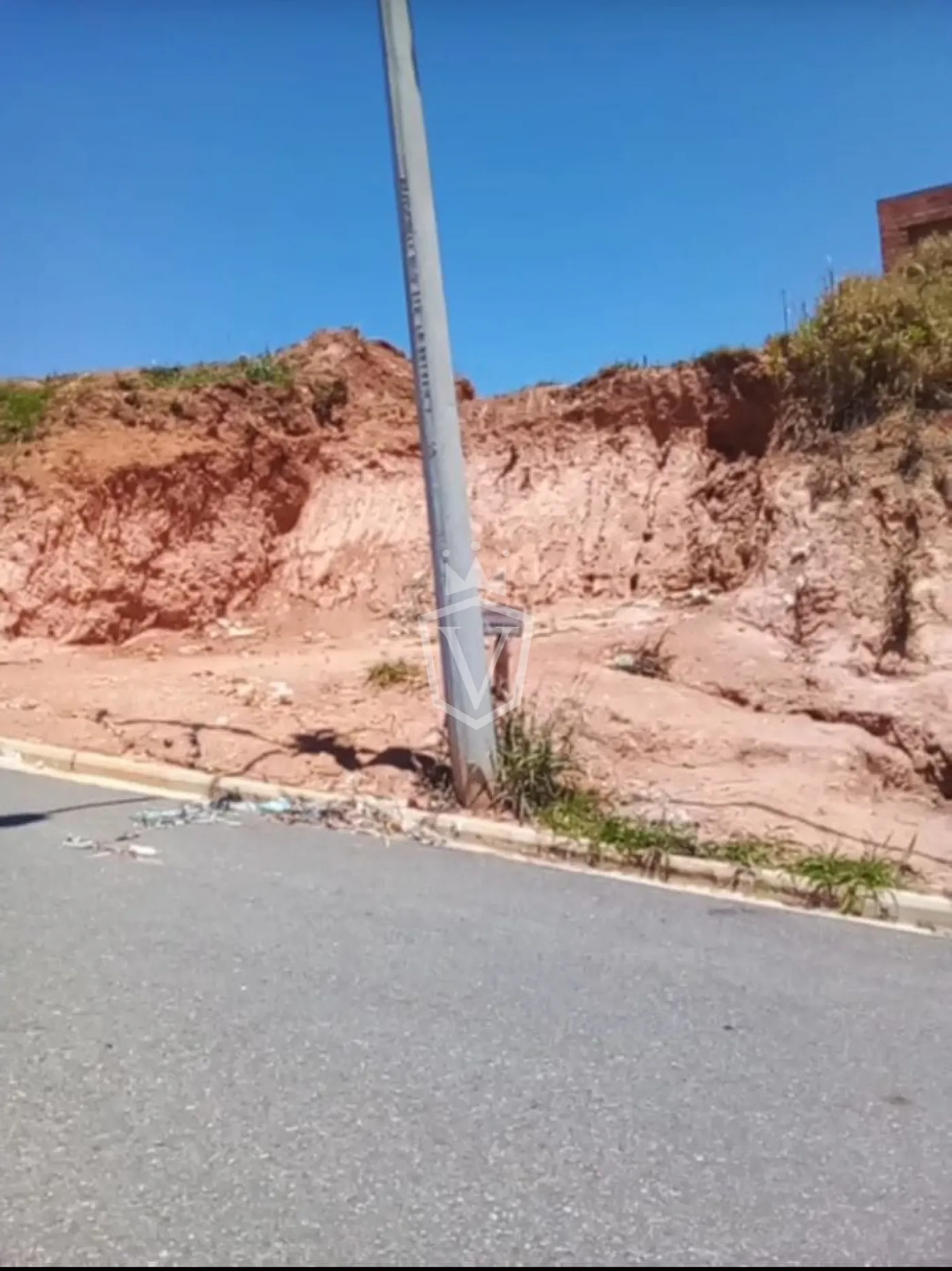 Comprar Terreno / Padr&atilde;o fora condom&iacute;nio em V&aacute;rzea Paulista R$ 189.000,00 - Foto 5