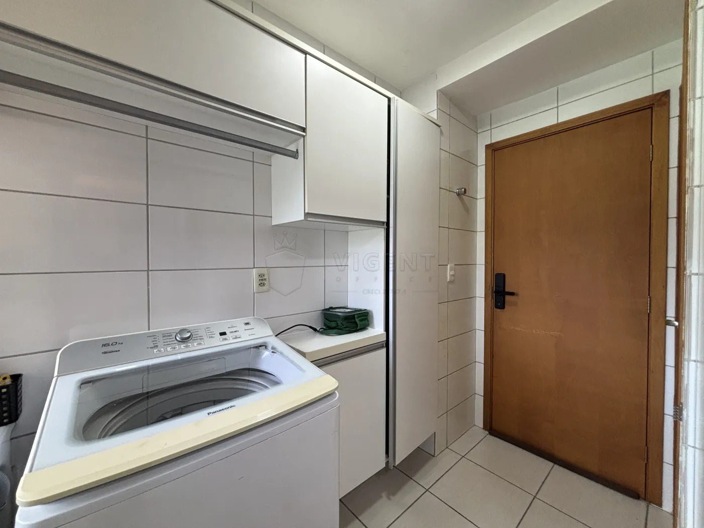 Comprar Apartamento / Padr&atilde;o em Jundia&iacute; R$ 860.000,00 - Foto 10